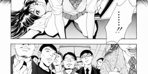 【エロ漫画】電車で変態レズJKに囲まれて痴漢される巨乳金髪美女。全身を責められ続けていくうちに快楽を受け入れてしまって、覗いていた男たちに襲われて中出し乱交セックスに発展する！【上高野御池：female Carriage】