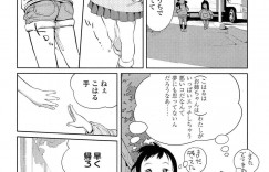 【エロ漫画】神社の境内で少年たちに輪姦されるロリ娘…野球終わりのムラムラ蒸せたチンポを口とマンコに次々挿入されて生ハメ調教される！【大山田満月：ロリまん2つください】