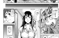 【エロ漫画】遊びに来ていた甥の友達にトイレのドアを開けられた巨乳叔母さん…シャツ1枚という姿で甥の友達に近づき誘惑する！【シオマネキ】